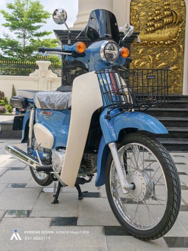 ជប៉ុន🎌Honda Super Cub 50 Final Edition ផលិតចំនួនមានកំណត់ ១ទឹកនៅសុំណុំក្បែរថ្មីដូចបកកេះ ក្រដាស់ពន្ធ