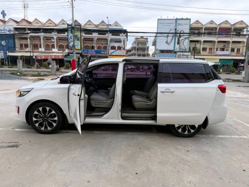 ๐ซฐ๐ฏ๐ แแแแปแแแแแธ Kia Carnival 2015 3แแแผแแปแ๐ซฐ แแพแแแแแผแ 2แแแแแนแ