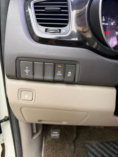 ๐ซฐ๐ฏ๐ แแแแปแแแแแธ Kia Carnival 2015 3แแแผแแปแ๐ซฐ แแพแแแแแผแ 2แแแแแนแ
