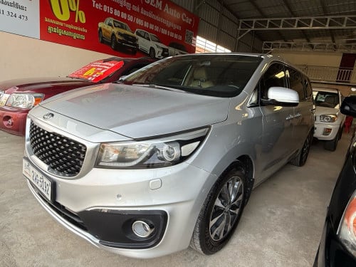 ឃ្លាំងលក់រថយន្ត សេម អូតូ ខា💰មានសេវាកម្មបង់រំលស់100% បង់120$-250$🚗KIA CARNIVAL  2016 V6  Full