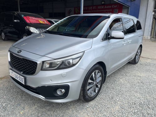 ឃ្លាំងលក់រថយន្ត សេម អូតូ ខា💰មានសេវាកម្មបង់រំលស់100% បង់120$-250$🚗KIA CARNIVAL  2016 V6  Full
