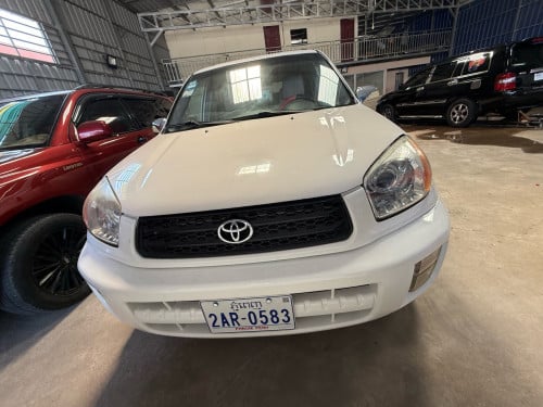🚔 ឃ្លាំងលក់រថយន្ត សេម អូតូ ខា💰មានសេវាកម្មបង់រំលស់100% បង់120$-200$🚗Toyota RAV4 L 2001