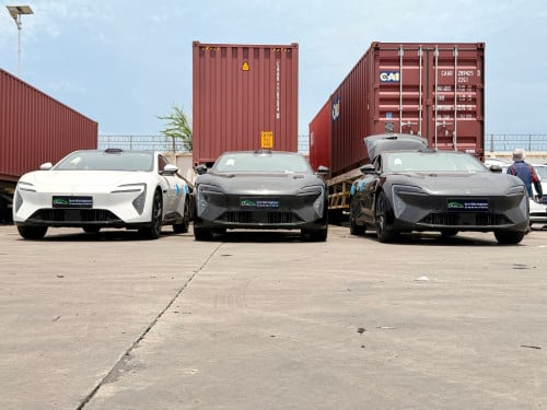 🚘ទើបមកដល់ថ្មីៗ ត្រជាក់ៗ តំលៃល្អៗ រូបរាងស្អាត ទំនើប កំលាំងខ្លាំង 682hp🚘NEW 2026 AVATR 06T 741km MAX