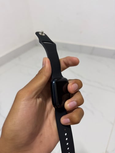 100$ ចរចារ