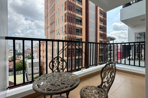2 Bedroom Apartment For Rent in Russian Market Area/ Tuol Tumpung 1