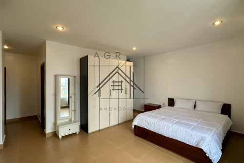2 Bedroom Apartment For Rent in Russian Market Area/ Tuol Tumpung 1