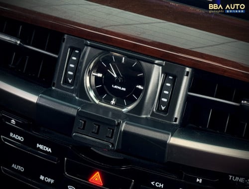 2016 Lexus LX570 អប់សិនពេញ គ្មានខ្វះ