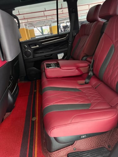 2020 LX570 Black Edition S 黒 KURO