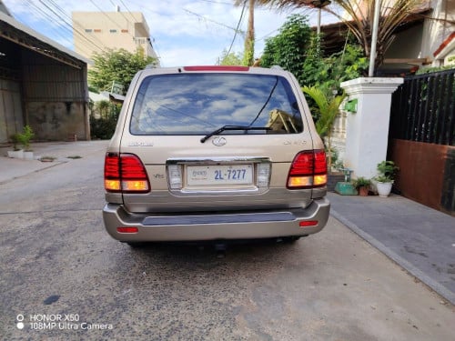 470ឆ្នាំ2000ម្ចាសដេីមលក់10800$ចរចារ