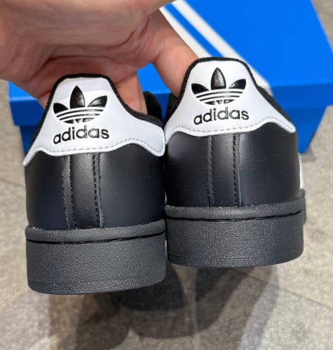 Adidas super star