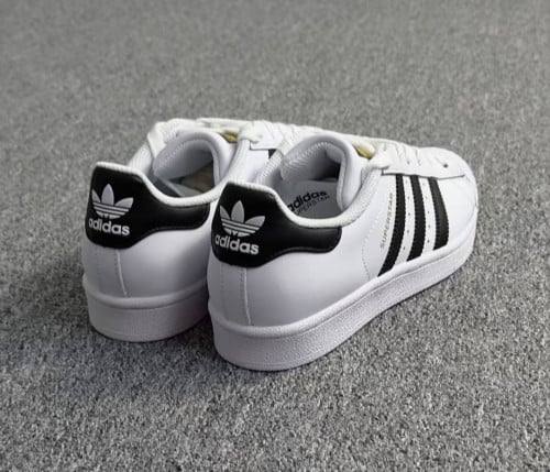 Adidas super star