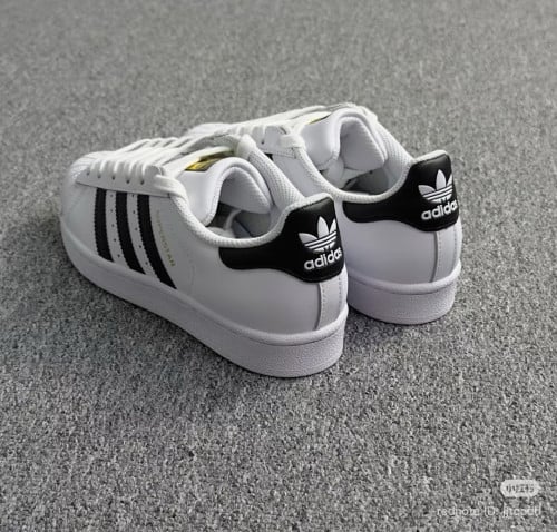 Adidas super star