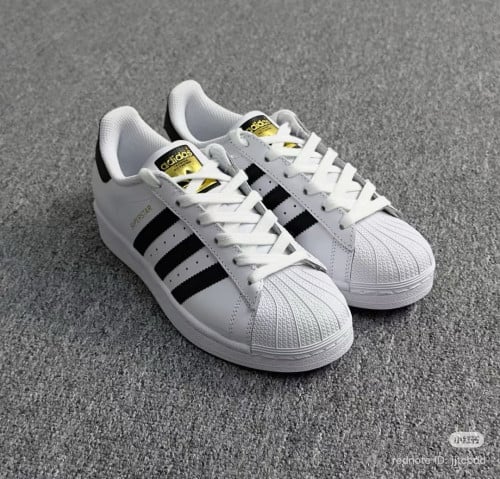 Adidas super star