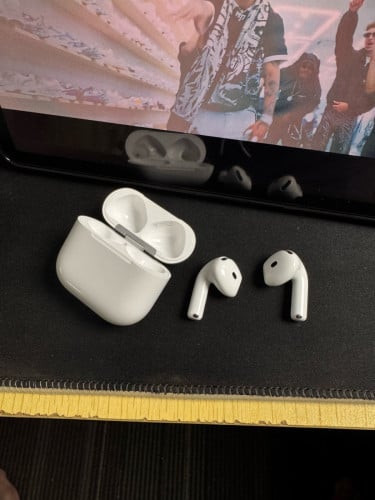 Airpods 4 ANC