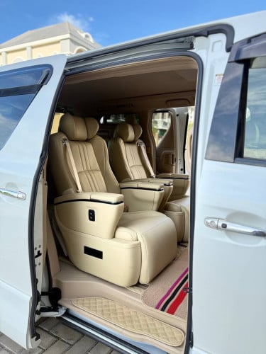 ALPHARD 2010 For Rent /出租