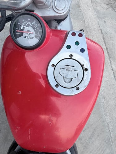 Aprilia125cc 2T