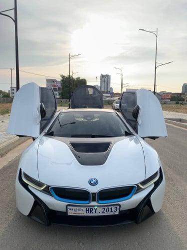 BMW I8 2015 ម្ចាស់ដេីម