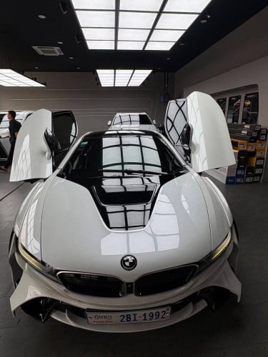 BMW I8 2015