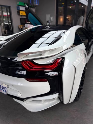 BMW I8 2015