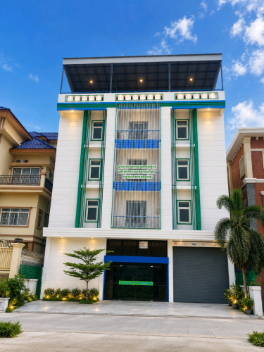 Building for Rent