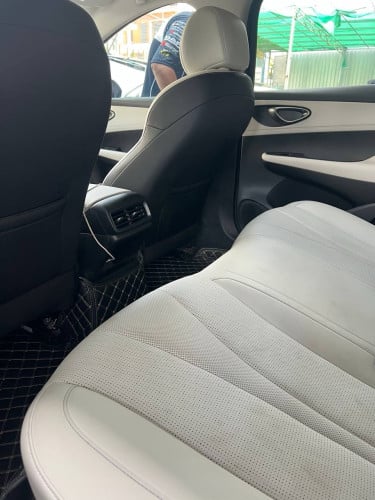 BYD seal 5 2026