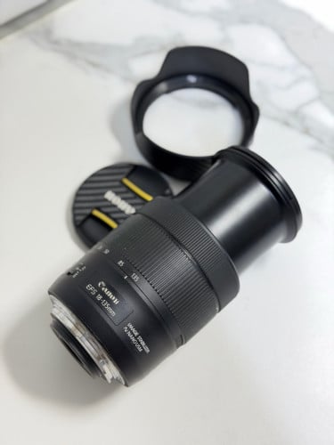 Canon EFS 18-135mm Nano USM F3.5-5.6 98% 150$