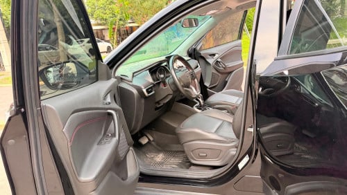 Chevrolet tracker 023