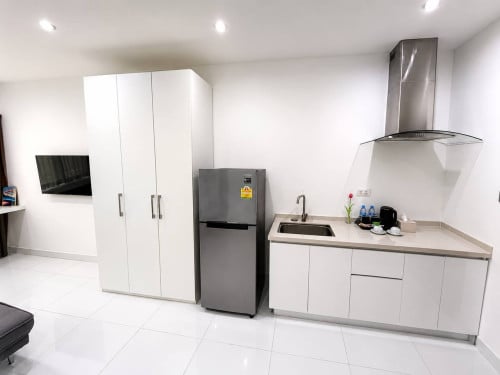 Condo for rent at BKK1