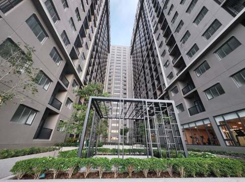 Condo Parkland TK លក់ប្រញាប់លុយតម្លៃ 20000$ នៅបង់តជាមួយបុរី3មុឺន$ស្តើងទៀត