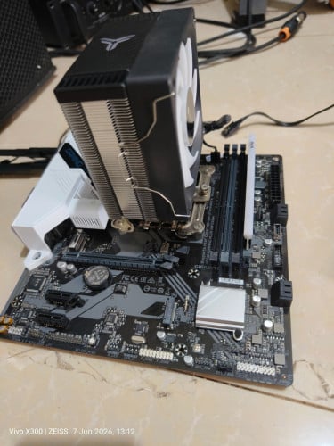 Core i7 13700F ជំនាន់ ទី 13