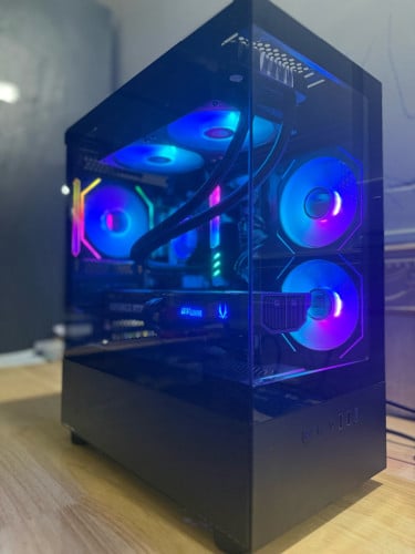 CPU i9-13900k GPU RTX 5070 12gb