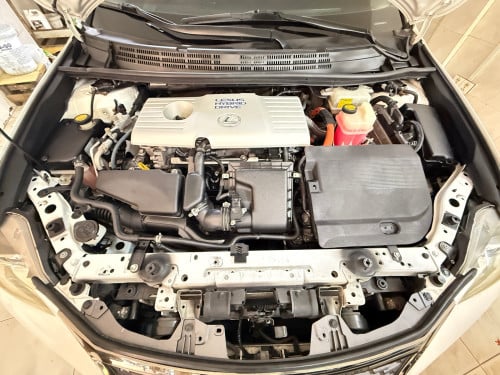 Ct200h full premium ឡានថ្មី