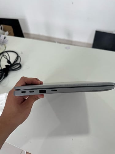 Dell 11th i5 5320