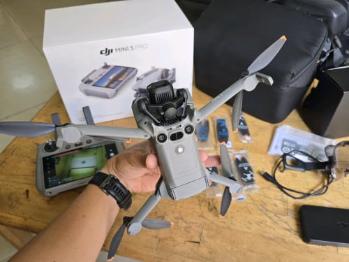 DJI MINI 5PRO COMBO PLUS