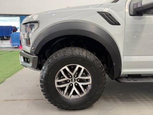 Ford Raptor F150 2017 USA Full option ហ្សុីនមួយជុំ