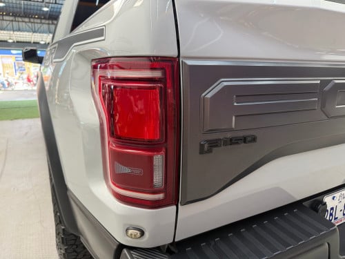 Ford Raptor F150 2017 USA Full option ហ្សុីនមួយជុំ