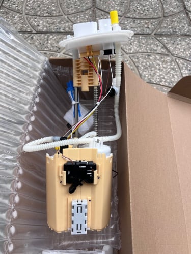 Fuel Pump Rang Rover Vogue 2017 to 2022