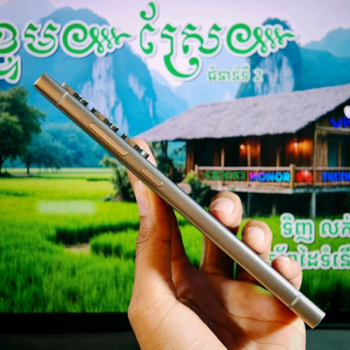 Galaxy S24 Ultra sim2 (វ៉ៃដូរបាន)មានធានាច្បាស់លាស់ត្រឹមត្រូវ