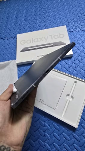 Galaxy tab S10 FE SIM+WiFi 8G 128G 99% full box 339$