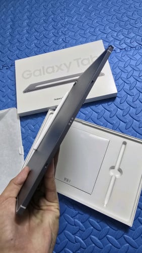 Galaxy tab S10 FE SIM+WiFi 8G 128G 99% full box 339$