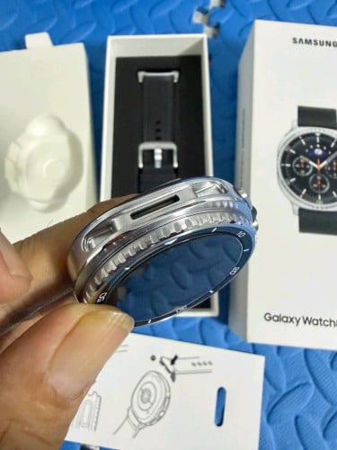 Galaxy Watch 8 Classic black 99% 249$
