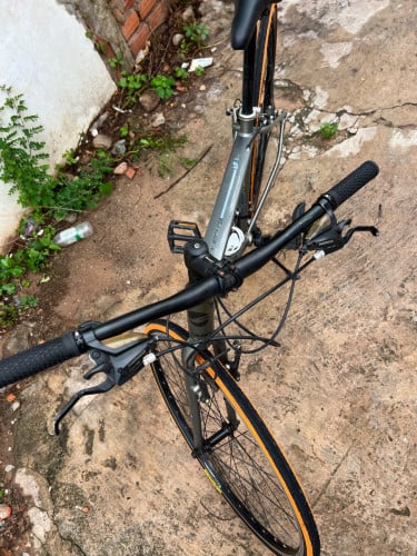 Giant Escape2 តម្លៃ190$