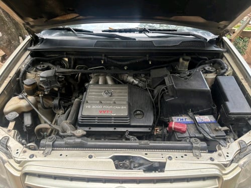 Highlander V6 តម្លៃធូរ