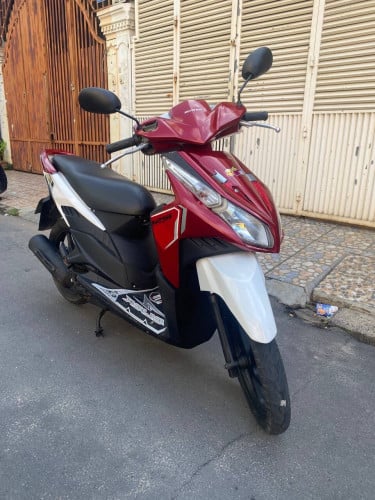 Honda click (110cc, year2009, 650$) have all documents