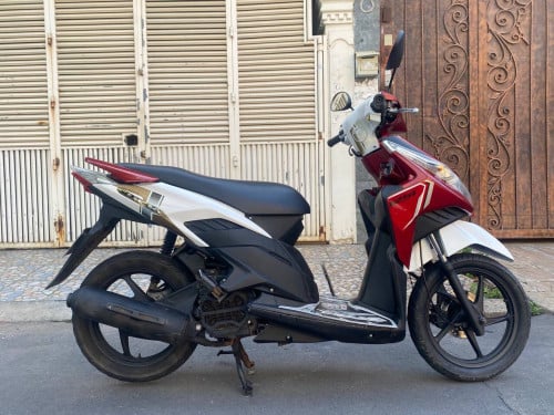 Honda click (110cc, year2009, 650$) have all documents