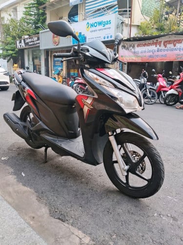 Honda click