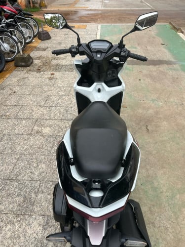 Honda Click 2021y ម៉ូតូសន្នុំ ម៉ាស៊ីនស្អាតអត់រើរៀប តម្លៃពិសេស