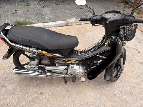 Honda Dream 018