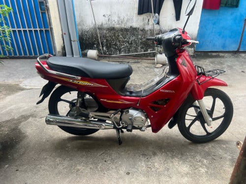 Honda dream 125