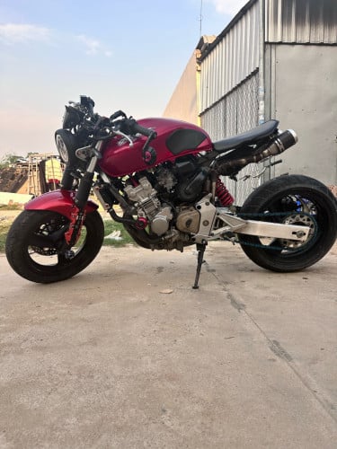 honda honet របស់​ជប៉ុន​ ម៉ាស៊ីនស្អាត​ ជិះស្រួល​ ប្រព័ន្ធភ្លេីងគ្រប់​ 1250$មានពន្ធត្រឹមត្រូវ